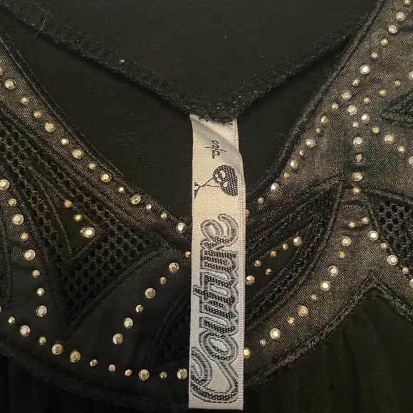 Black A-Line Party Dress with Beaded V-Neck - Picture 8 of 8